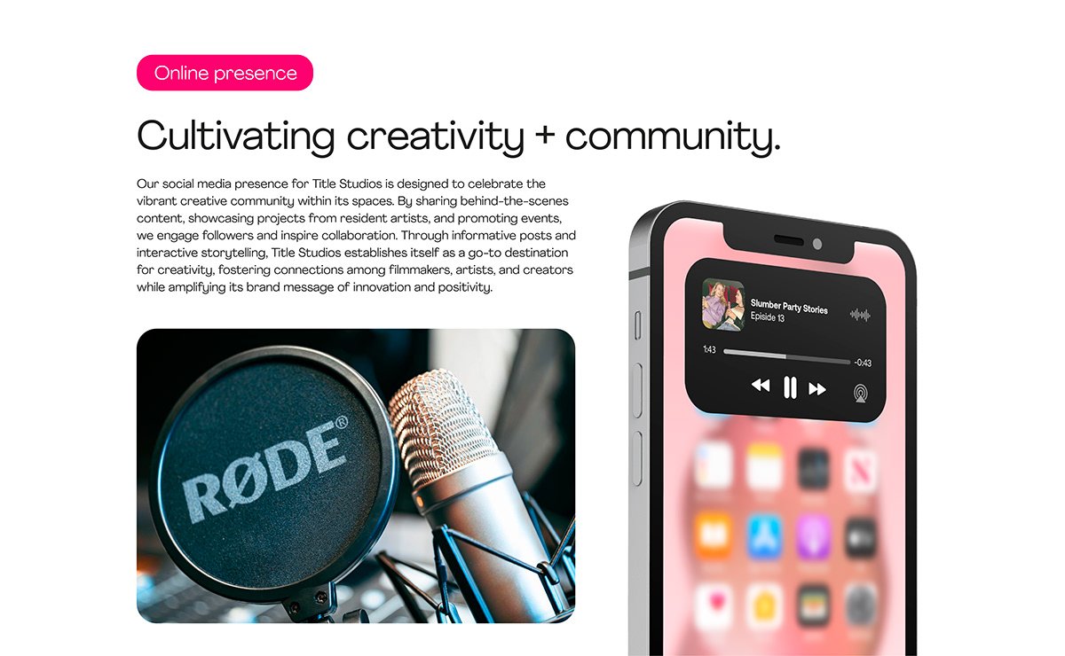 RØDE microphone and smartphone showing a podcast on screen.